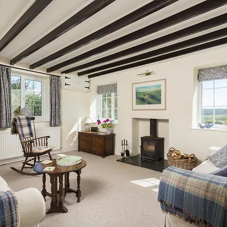 Stunning 3 Bedroom Near Historic
