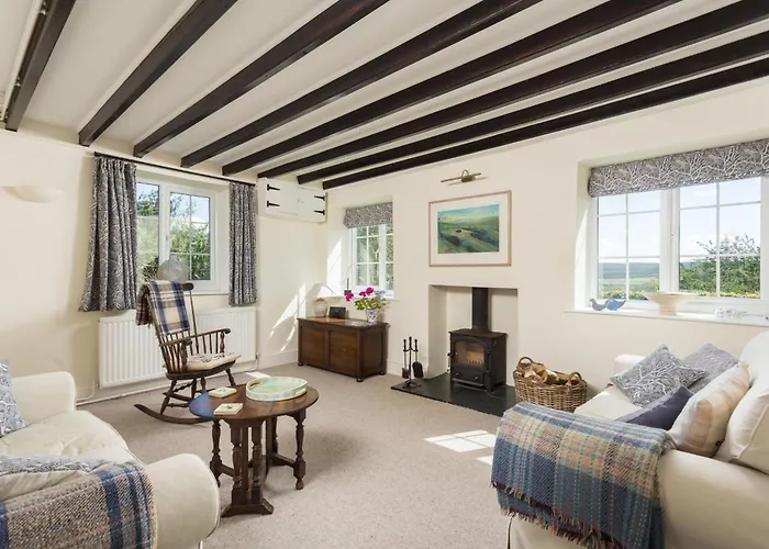Stunning 3 Bedroom Near Historic