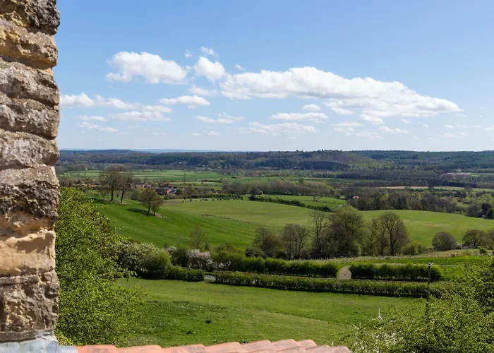 Stunning 3 Bedroom Near Historic بيت للعطل *